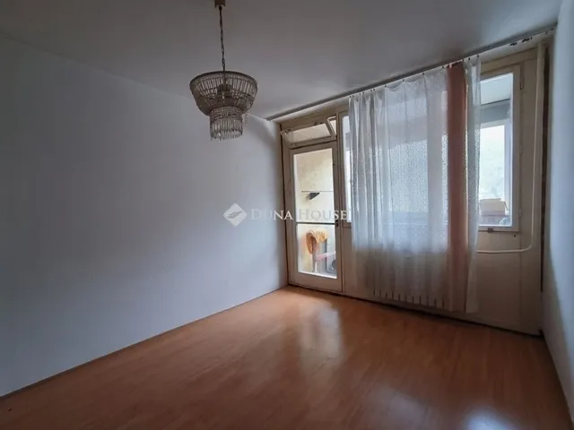 Eladó lakás Budapest III. kerület 66 nm