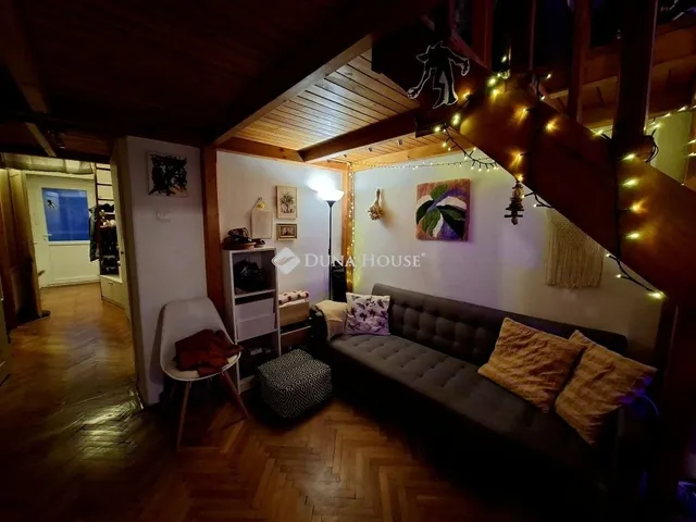 Eladó lakás Budapest VI. kerület 42 nm