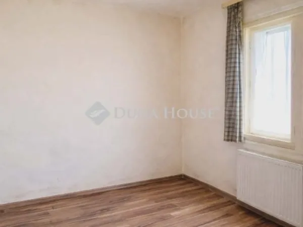 Eladó ház Solymár 84 nm