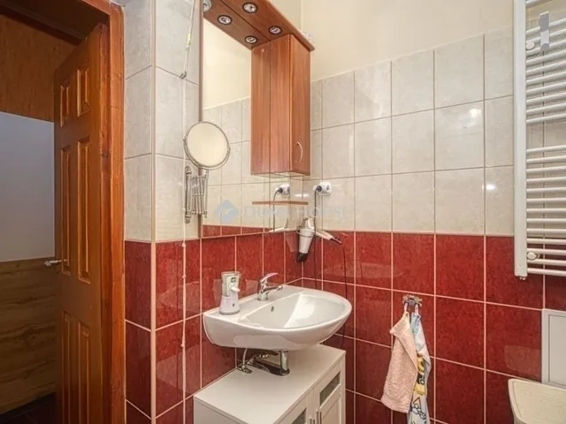 Eladó lakás Budapest VIII. kerület 86 nm