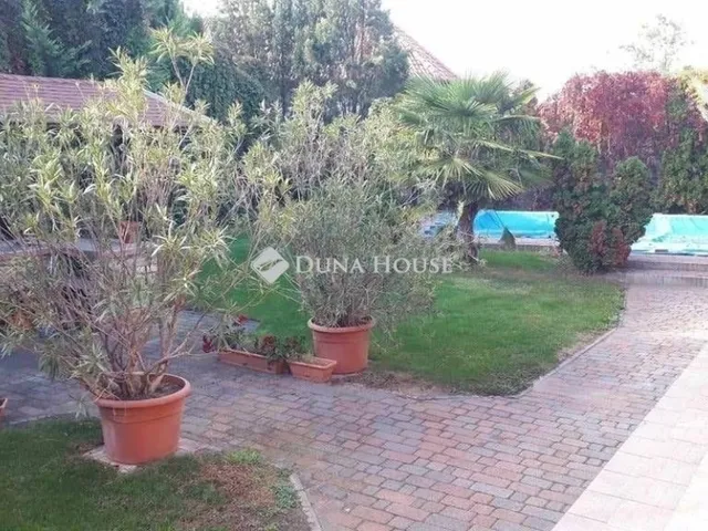 Eladó ház Vecsés 160 nm