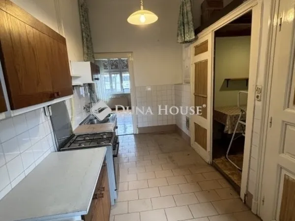 Eladó lakás Budapest VIII. kerület 90 nm