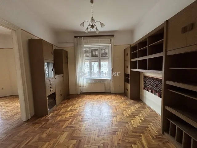 Eladó lakás Budapest VIII. kerület 90 nm