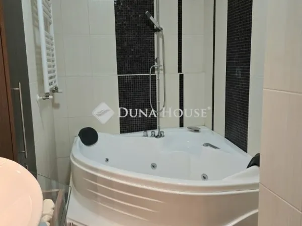 Eladó lakás Budapest VII. kerület 75 nm