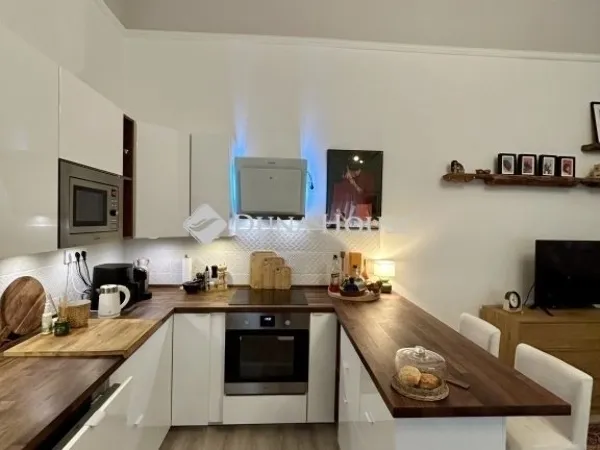 Eladó lakás Budapest VIII. kerület 58 nm