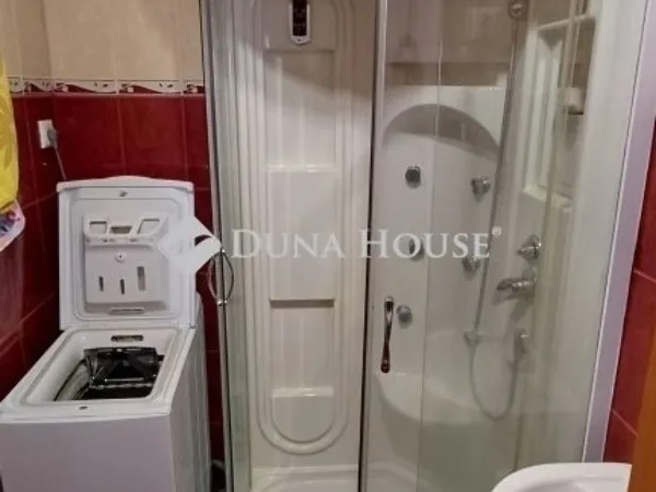 Eladó lakás Budapest IV. kerület 71 nm