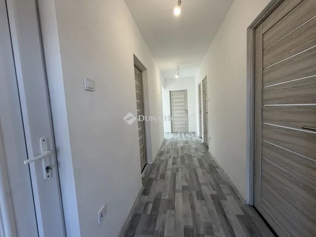 Eladó lakás Vecsés 76 nm