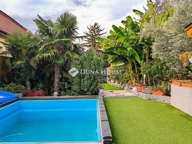 Eladó ház Kiskunlacháza 400 nm