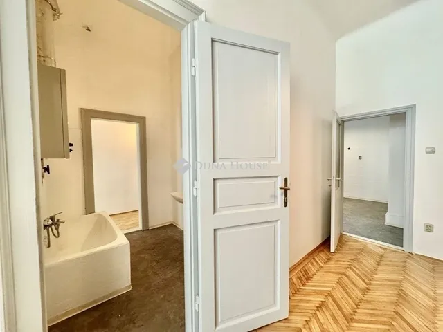 Eladó lakás Budapest XIII. kerület 84 nm