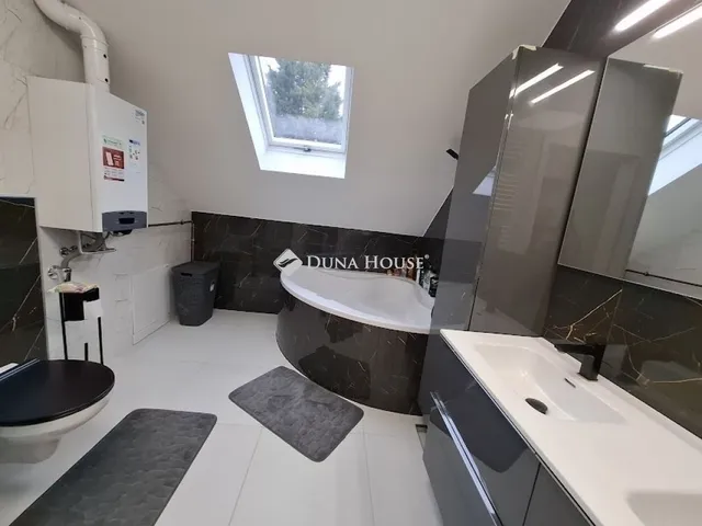 Eladó lakás Szigethalom 82 nm