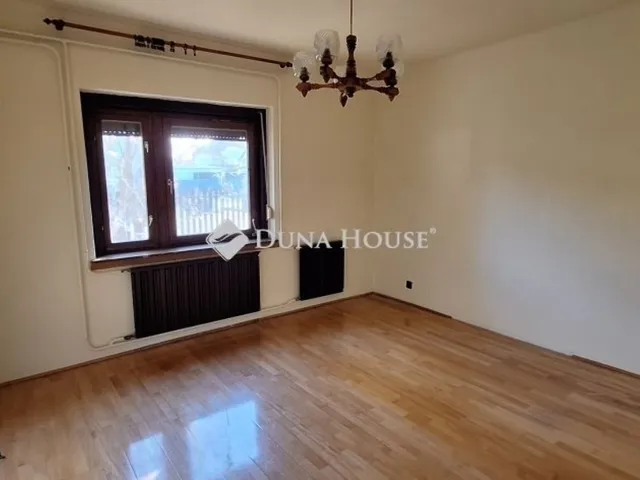 Eladó ház Budapest XVI. kerület 101 nm