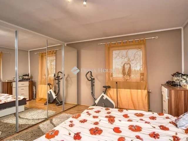 Eladó lakás Üllő 97 nm