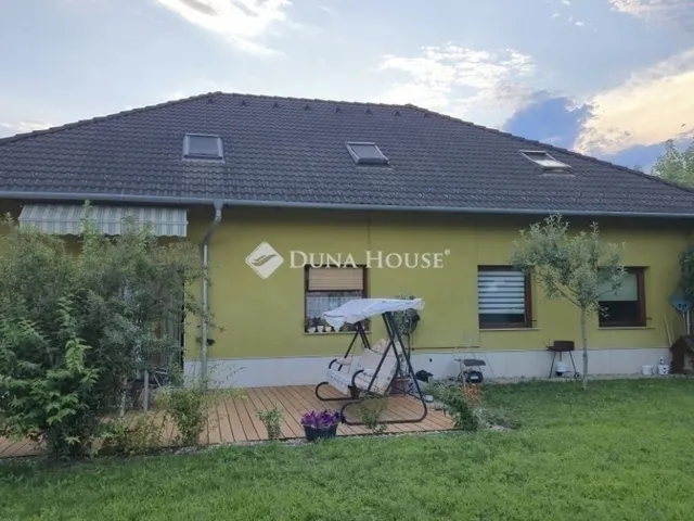 Eladó ház Budapest XXI. kerület 363 nm