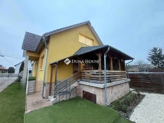 Eladó ház Vecsés 143 nm