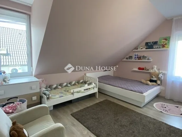 Eladó ház Üllő 90 nm