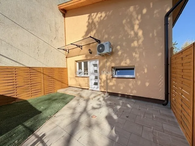 Eladó lakás Budapest XIX. kerület 70 nm