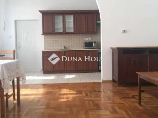 Eladó lakás Budapest VI. kerület 57 nm