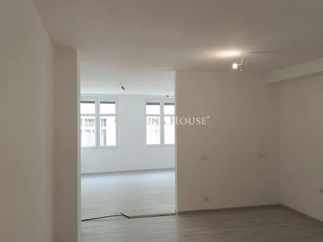 Eladó lakás Budapest VI. kerület 48 nm