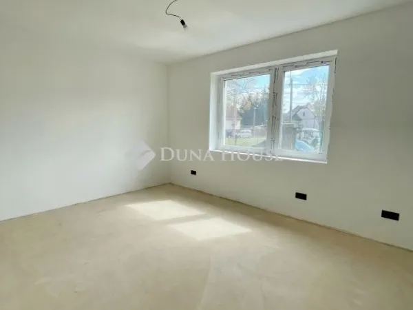Eladó ház Budapest IV. kerület, Megyer 142 nm