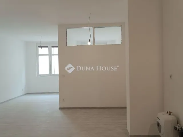Eladó lakás Budapest VI. kerület 48 nm