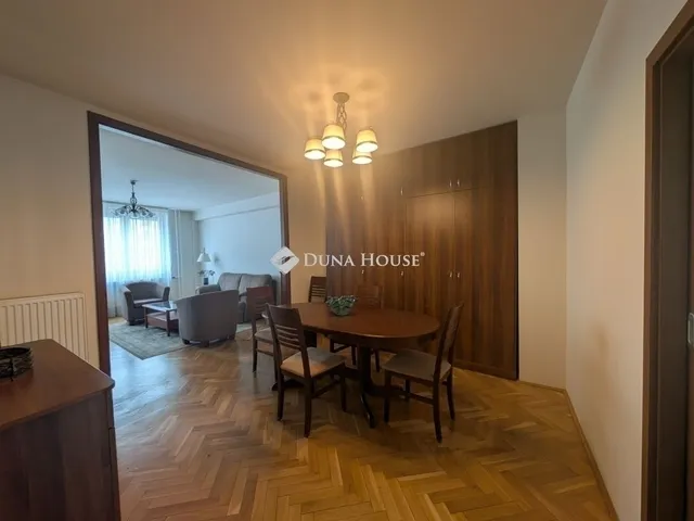 Eladó lakás Budapest II. kerület 66 nm