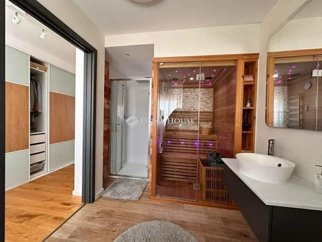 Eladó lakás Budapest XVIII. kerület 117 nm