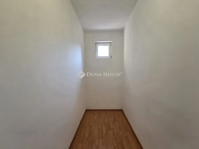 Eladó lakás Gyömrő 69 nm