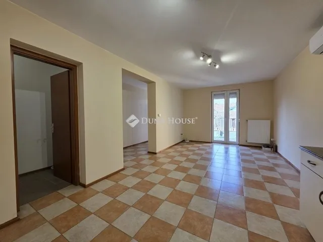 Eladó lakás Gyömrő 69 nm