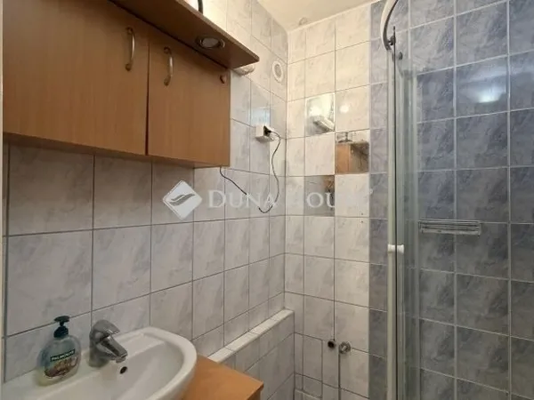 Eladó lakás Budapest IV. kerület 74 nm