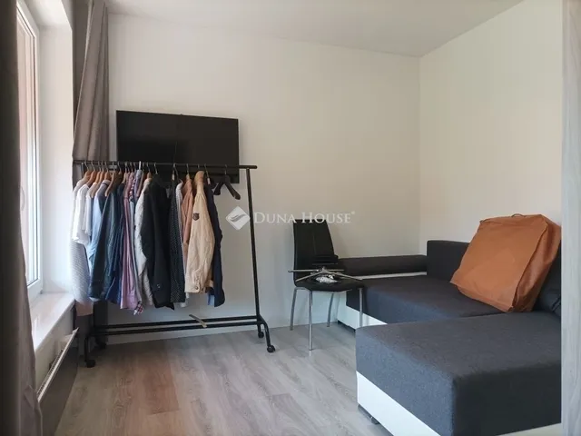 Eladó ház Budapest XVI. kerület 71 nm