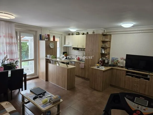 Eladó lakás Budapest IV. kerület, Káposztásmegyer 87 nm