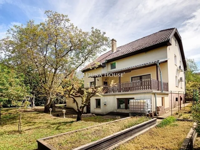 Eladó ház Budapest XVII. kerület, Madárdomb 310 nm