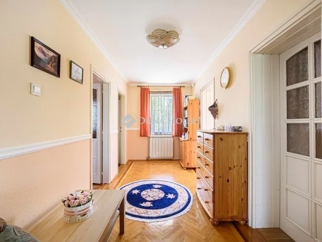 Eladó ház Budapest XVII. kerület, Madárdomb 310 nm