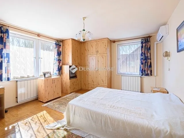 Eladó ház Budapest XVII. kerület, Madárdomb 310 nm