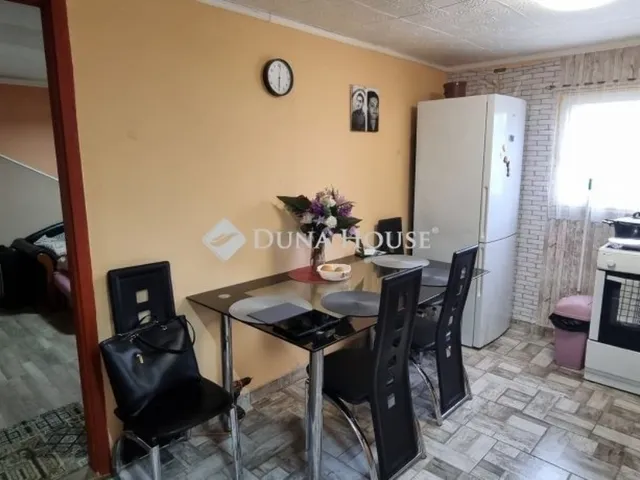 Eladó ház Budapest XI. kerület, Kamaraerdő 62 nm