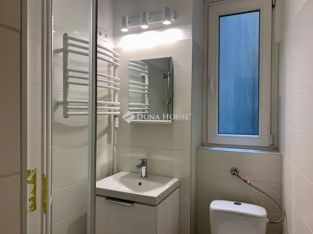 Eladó lakás Budapest VI. kerület 30 nm