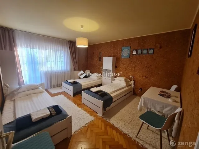 Eladó ház Szeged 254 nm