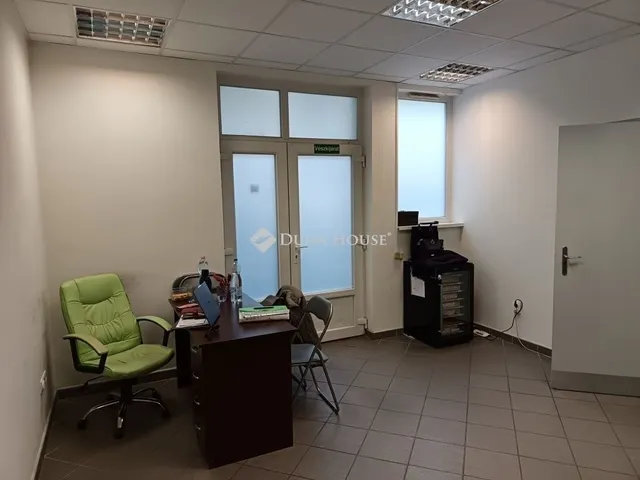 Eladó kereskedelmi és ipari ingatlan Szeged 57 nm