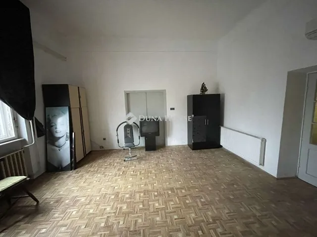 Eladó ház Szeged 213 nm