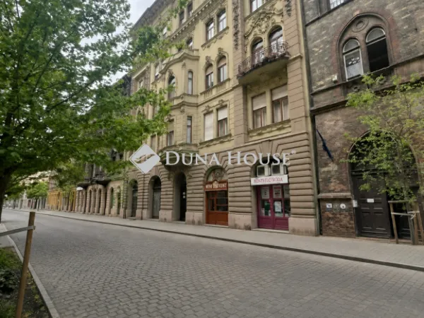 Eladó lakás Budapest VIII. kerület 82 nm