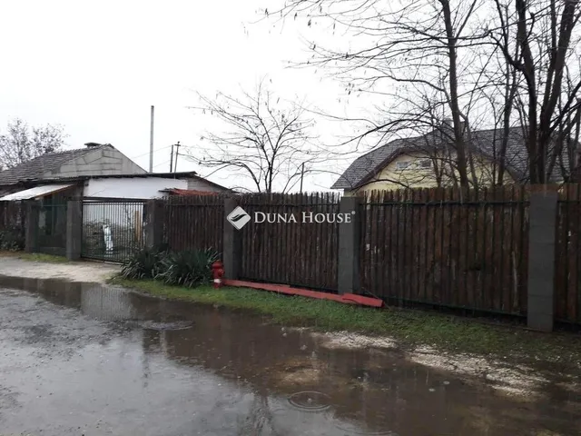 Eladó telek Gyál 2036 nm