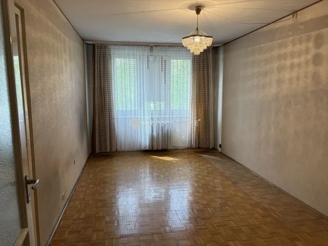 Eladó lakás Budapest III. kerület 65 nm