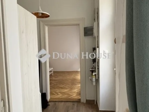 Eladó lakás Budapest V. kerület 38 nm