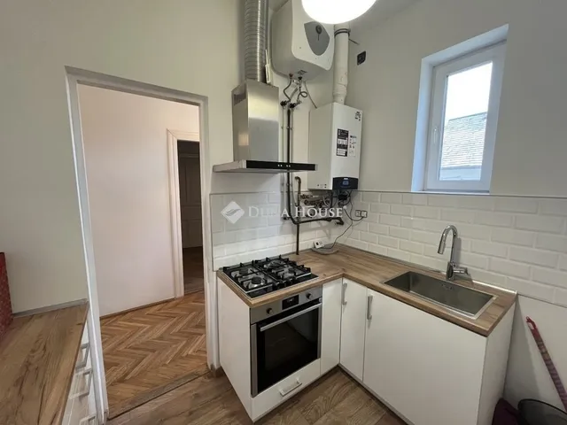 Eladó lakás Budapest X. kerület 69 nm