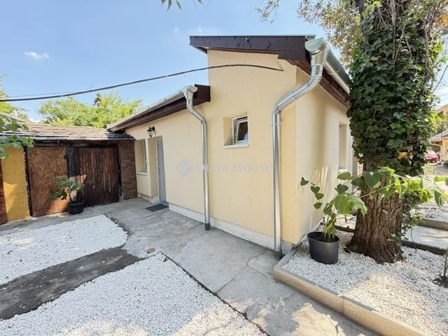Eladó lakás Budapest XXI. kerület 21 nm