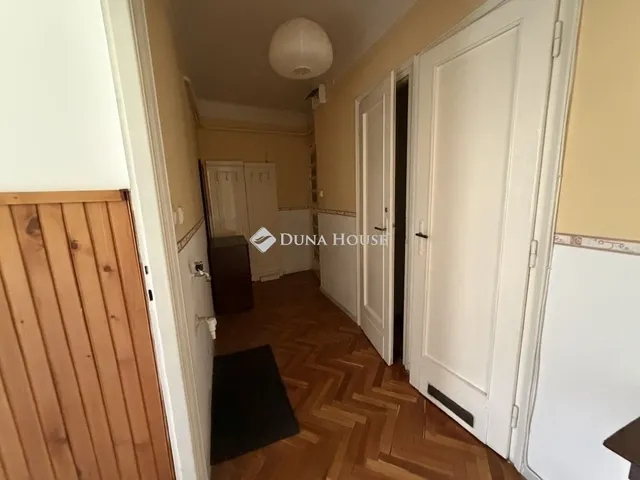 Eladó lakás Budapest III. kerület, Táborhegy 41 nm