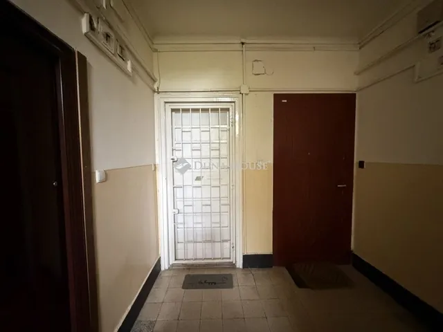 Eladó lakás Budapest III. kerület, Táborhegy 41 nm