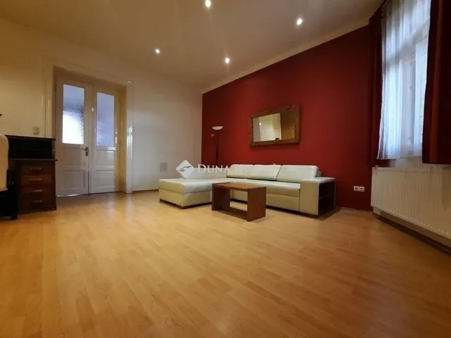 Eladó lakás Budapest IX. kerület, Belső Ferencváros 105 nm