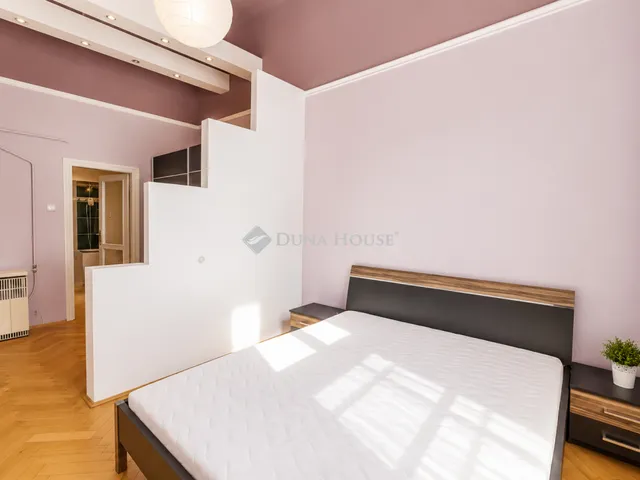 Eladó lakás Budapest VIII. kerület, Palotanegyed 84 nm