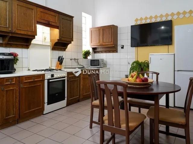 Eladó lakás Budapest VII. kerület 129 nm